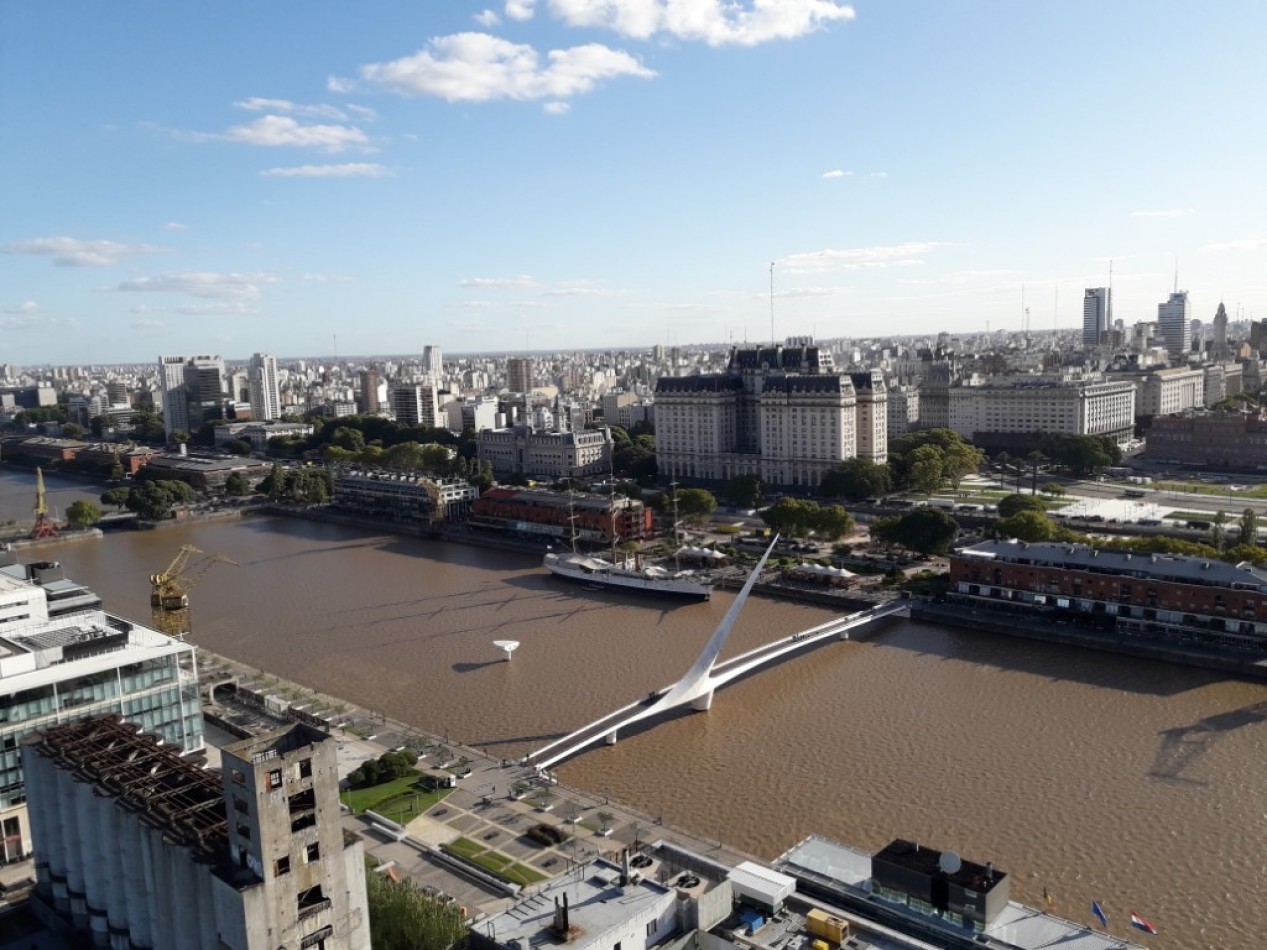Departamento en venta 4 ambientes en Puerto Madero Torre River View piso alto 2 cocheras y 2 bauleras