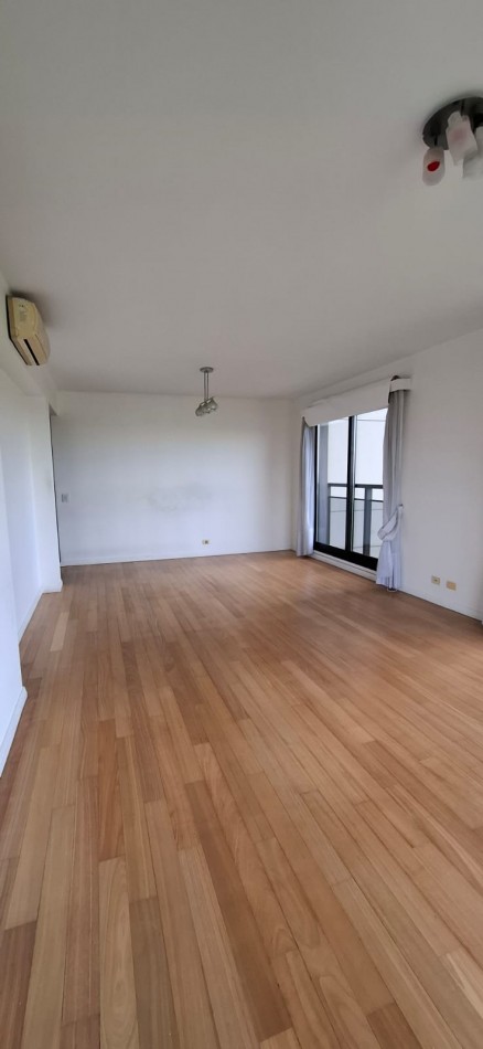 Departamento en venta 4 ambientes en Puerto Madero Torre River View piso alto 2 cocheras y 2 bauleras