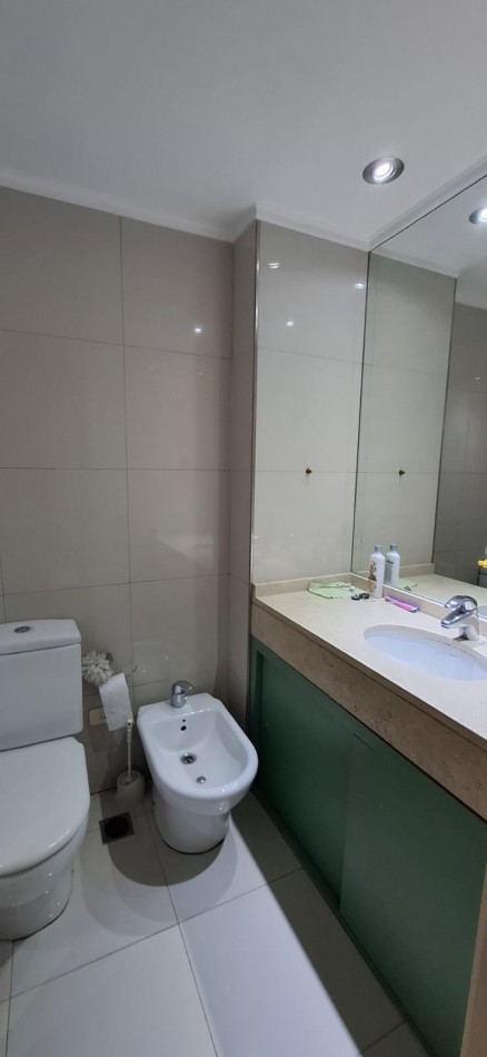 Departamento en venta 4 ambientes en Puerto Madero Torre River View piso alto 2 cocheras y 2 bauleras