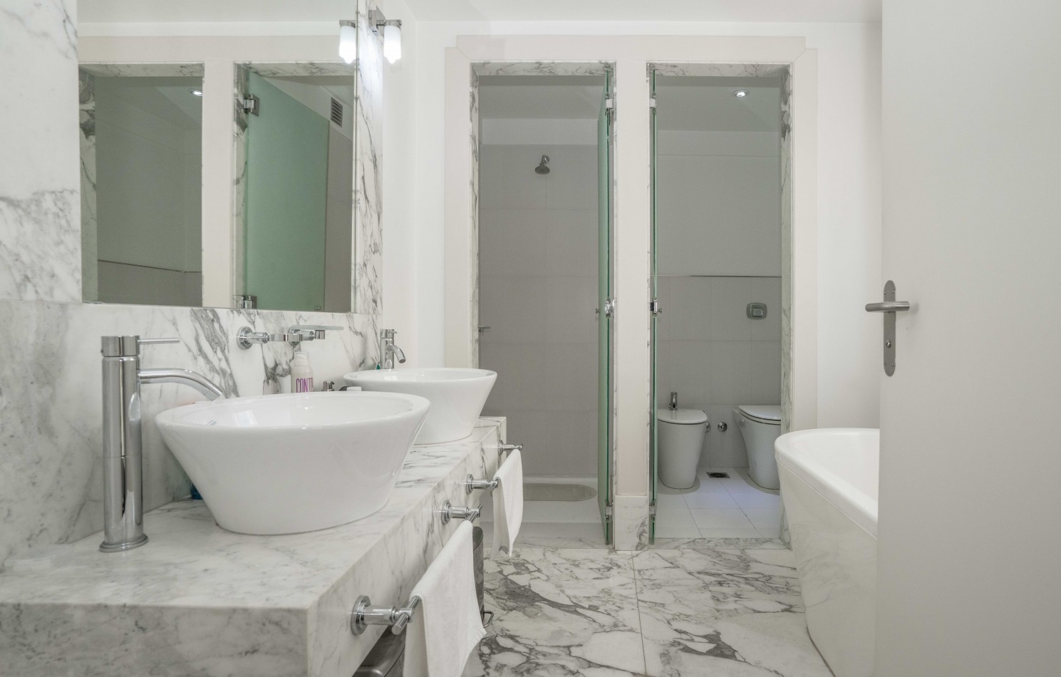 Triplex en Venta en Los Molinos Disctrict Building Faena Exclusivo y unico con quincho vidriado y parrilla privada