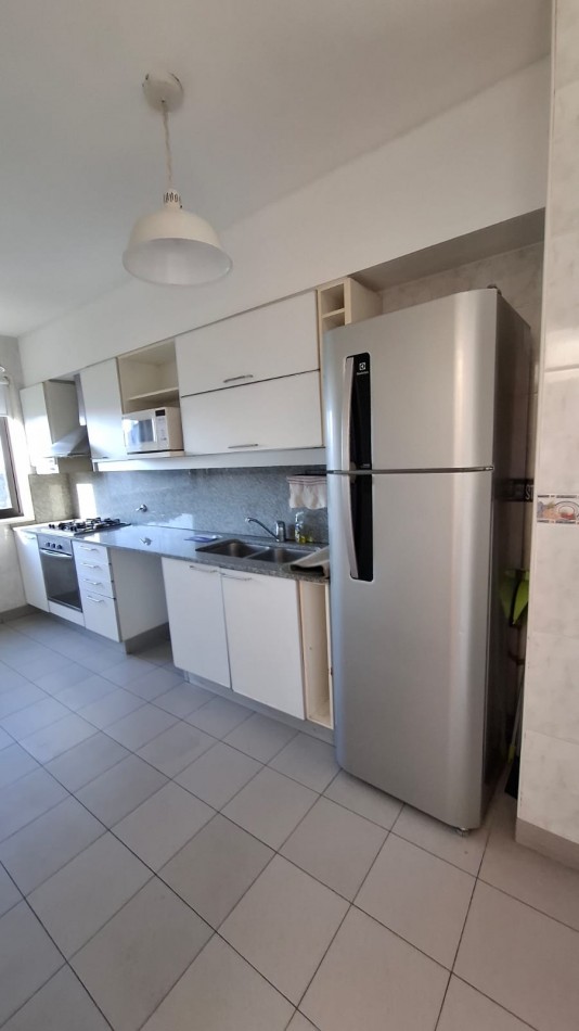 Alquiler 3 ambientes en Puerto Madero en Torres River View sin muebles
